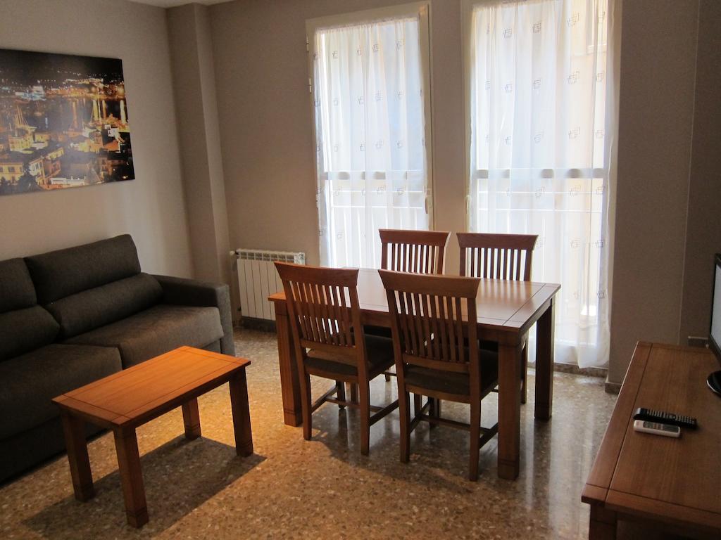 Apartamentos Valencia Szoba fotó